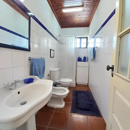 Casa Da Carlota Pensión São Vicente de Pereira Jusã