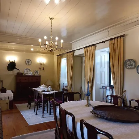 Casa Da Carlota Pensión São Vicente de Pereira Jusã